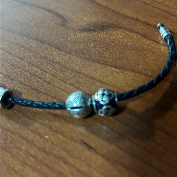 Silver and Black Charm Bracelet - Picture 7 of 9